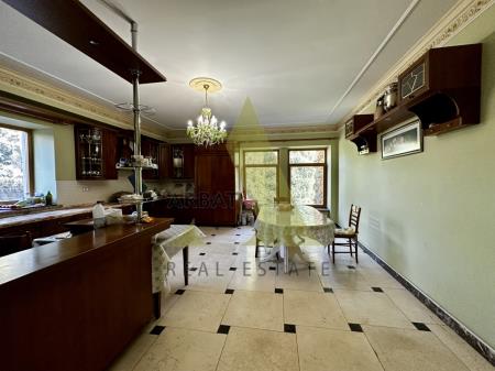 Фото Отдельный дом, 7 комн, 842м²
