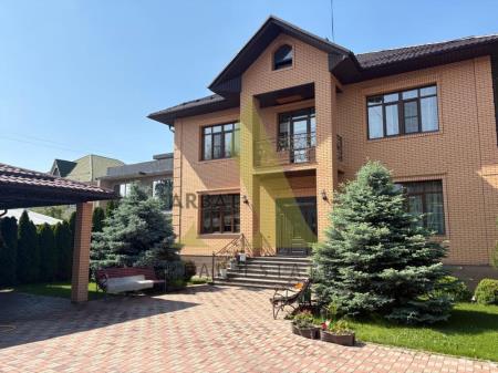 Фото Отдельный дом, 6 комн, 400м²