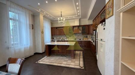 Фото Отдельный дом, 4 комн, 466м²