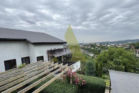 Фото Отдельный дом, 5 комн, 180м²