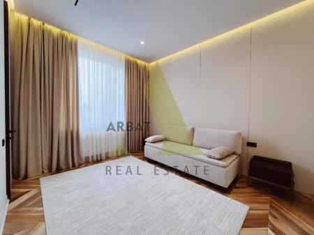 Фото Отдельный дом, 8 комн, 350м²
