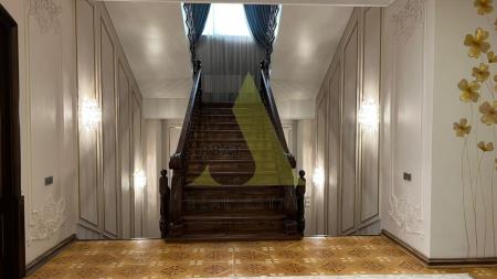 Фото Отдельный дом, 7 комн, 650м²