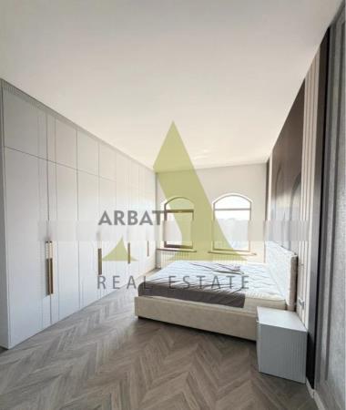 Фото Отдельный дом, 5 комн, 400м²