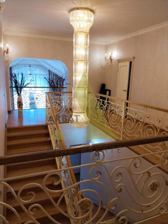 Фото Отдельный дом, 9 комн, 399м²