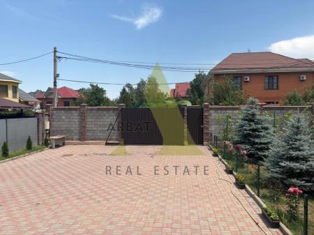 Фото Отдельный дом, 7 комн, 400м²