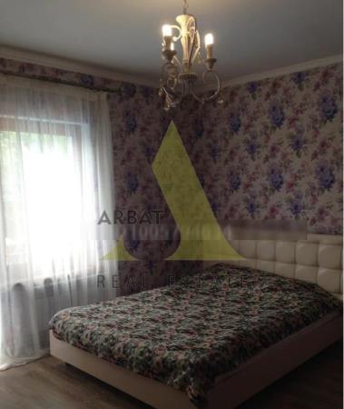 Фото Отдельный дом, 8 комн, 320м²