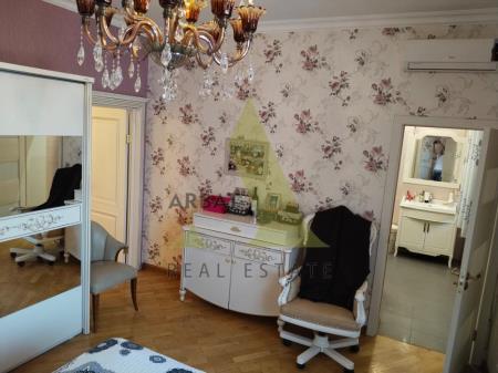 Фото Отдельный дом, 9 комн, 399м²