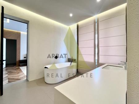 Фото Отдельный дом, 8 комн, 350м²