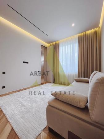 Фото Отдельный дом, 8 комн, 350м²