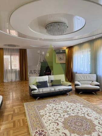 Фото Отдельный дом, 5 комн, 345м²