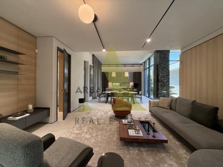 Фото Отдельный дом, 5 комн, 171м²