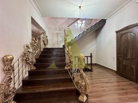 Фото Отдельный дом, 25 комн, 1674м²