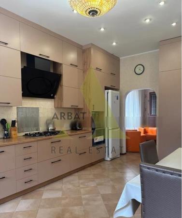 Фото Дом, 7 комн, 330м²