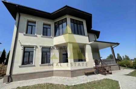 Фото Отдельный дом, 9 комн, 573.5м²