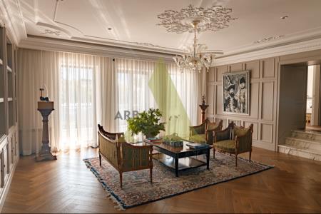 Фото Отдельный дом, 7 комн, 1200м²