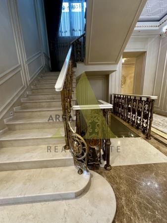 Фото Отдельный дом, 10 комн, 1400м²