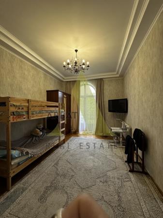 Фото Отдельный дом, 8 комн, 454м²