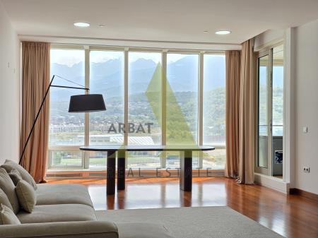 Фото Квартира, 4 комн, 174 м², 17/22 эт., 2015 г.п.