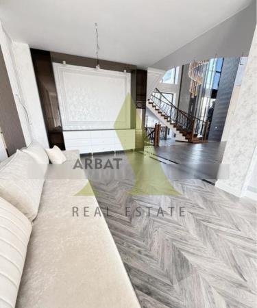 Фото Отдельный дом, 5 комн, 400м²
