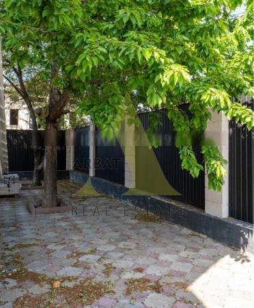 Фото Отдельный дом, 7 комн, 300м²