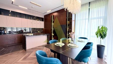 Фото Отдельный дом, 6 комн, 400м²