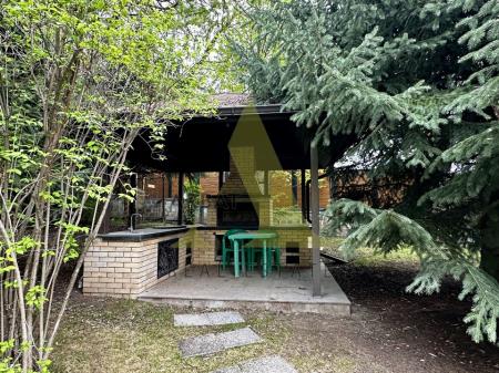 Фото Отдельный дом, 8 комн, 750м²