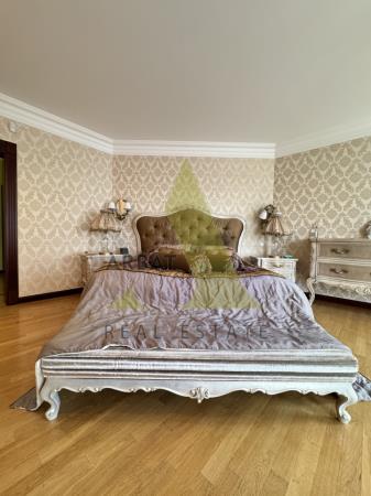 Фото Отдельный дом, 10 комн, 1000м²