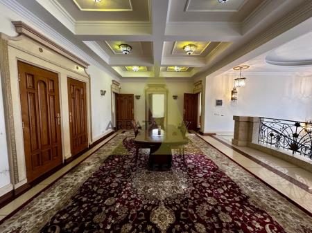 Фото Отдельный дом, 10 комн, 1000м²