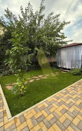 Фото Отдельный дом, 8 комн, 366.7м²