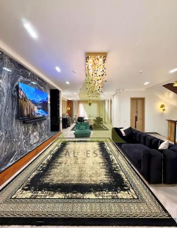 Фото Отдельный дом, 6 комн, 500м²