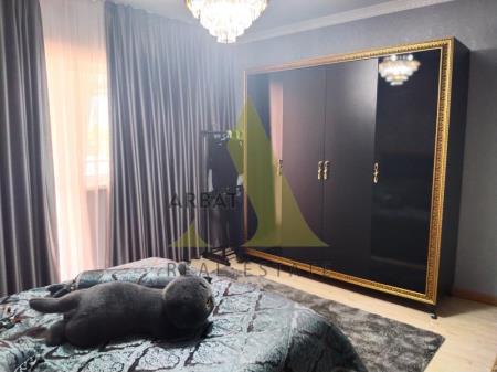 Фото Отдельный дом, 7 комн, 300м²