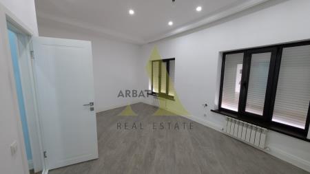 Фото Отдельный дом, 8 комн, 550м²