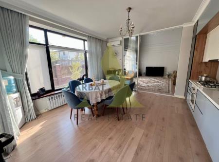 Фото Отдельный дом, 6 комн, 205м²
