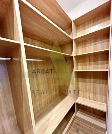 Фото Квартира, 2 комн, 63 м², 3/7 эт.