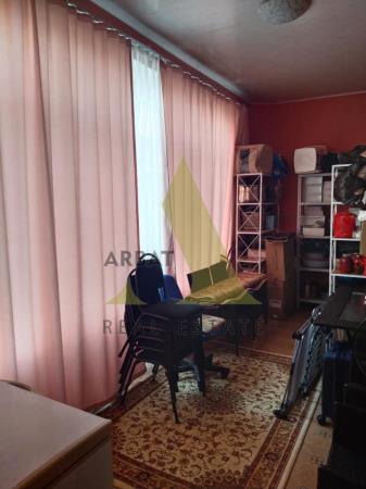 Фото Отдельный дом, 7 комн, 300м²