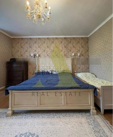 Фото Отдельный дом, 8 комн, 300м²