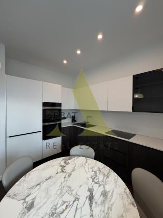 Фото Квартира, 4 комн, 162 м²
