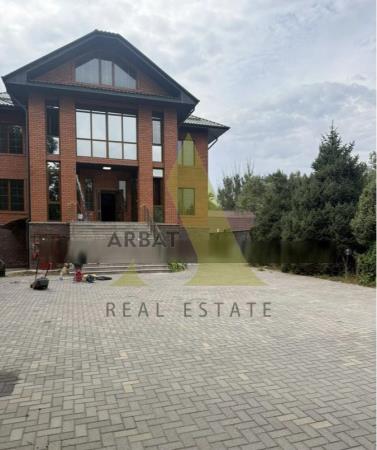 Фото Отдельный дом, 12 комн, 520м²