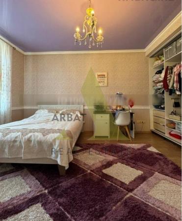 Фото Отдельный дом, 8 комн, 300м²