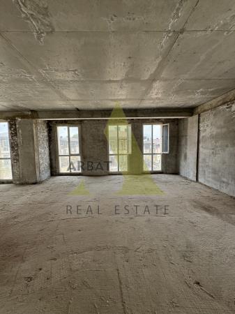 Фото Отдельный дом, 5 комн, 588м²