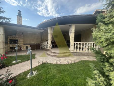 Фото Отдельный дом, 5 комн, 500м²