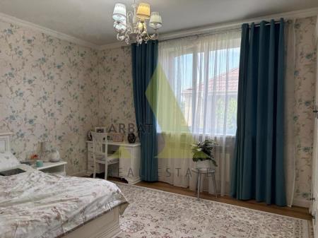 Фото Отдельный дом, 7 комн, 400м²