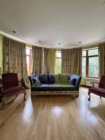 Фото Отдельный дом, 10 комн, 1000м²