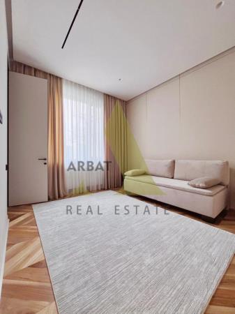 Фото Отдельный дом, 8 комн, 350м²