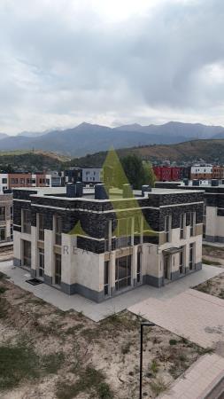 Фото Отдельный дом, 5 комн, 588м²