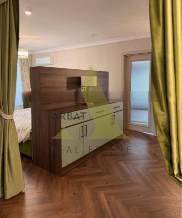 Фото Отдельный дом, 5 комн, 400м²
