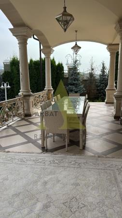 Фото Отдельный дом, 10 комн, 1400м²