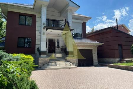 Фото Отдельный дом, 5 комн, 395м²