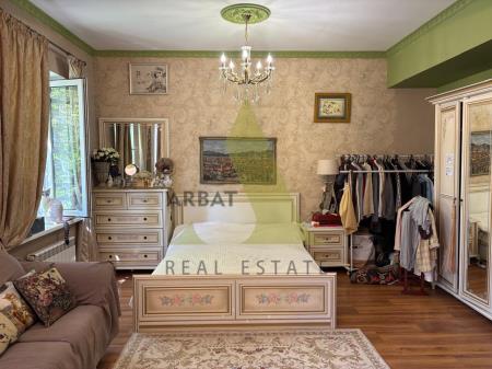 Фото Отдельный дом, 6 комн, 300м²