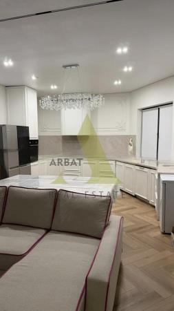 Фото Отдельный дом, 5 комн, 225м²